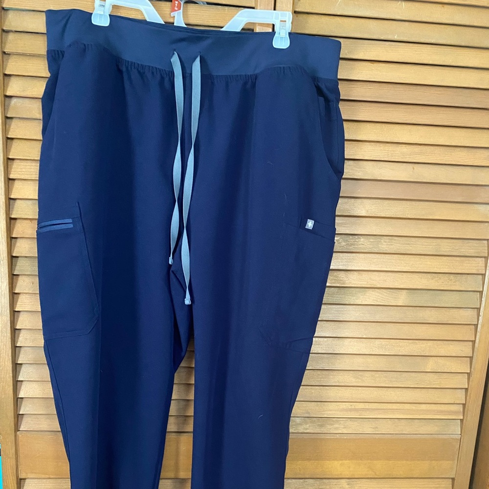 Figs scrub pants